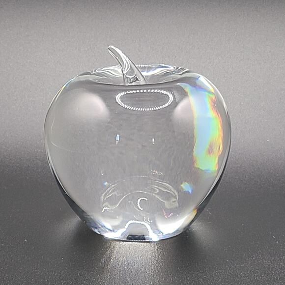 Tiffany & Co. Clear Crystal Glass Apple Paperweight Signed - Picture 5 of 5